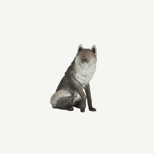 60198 FB Sitting Wolf